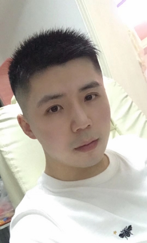 阿信的第一张照片--嘉兴认干亲服务网